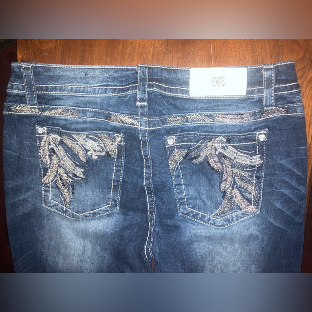 Miss Me size 32 slim boot cut jeans